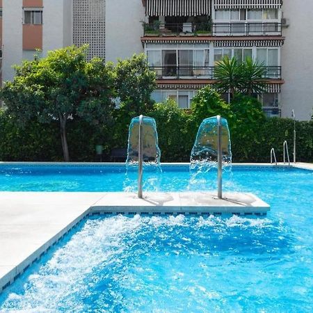 מארבלה Central Beach Apartment With Free Parking And Pool מראה חיצוני תמונה